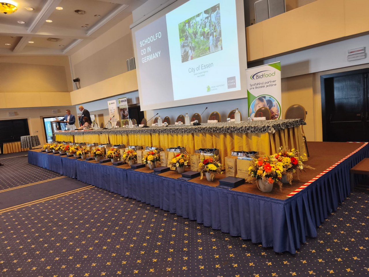 Účasť ÚVG, FAPZ SPU v Nitre na medzinárodnom kongrese pri príležitosti 80. výročia školského stravovania